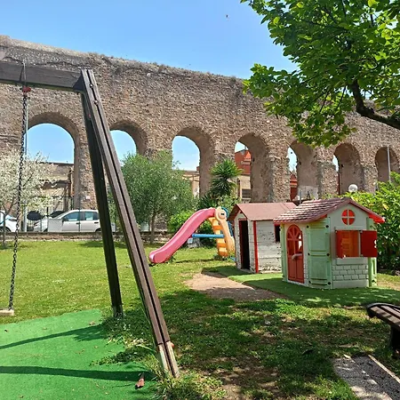 Two-room Apt. Under The Aqueduct's Arch In Pigneto