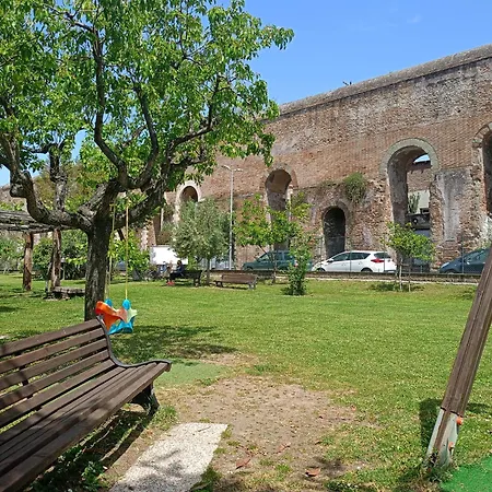 Apartment Two-room Apt. Under The Aqueduct's Arch In Pigneto
